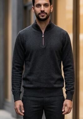 100% Merino Wool Quarter Zip Sweater Mens M Dark Charcoal Leather Trim Zip Pull